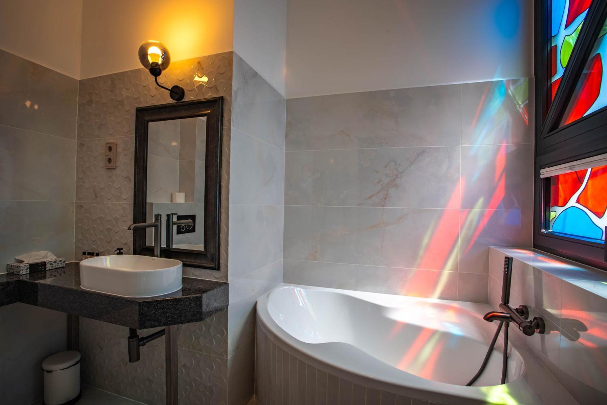 Voeroesko Villa -Elnoeki Szauna Es Jakuzzi Hasznalattal Balatonalmádi Buitenkant foto